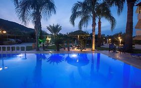 Villa Dimitris Apartments & Bungalows